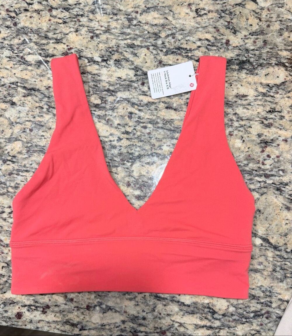 Lululemon Align V-Neck Sports Bra Light Support A/B Cup Size 6 Athletic Yoga Top